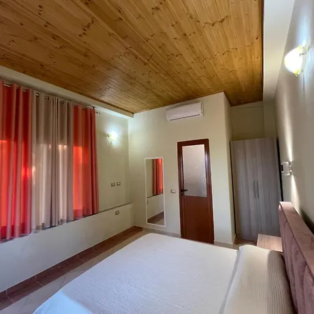 Harmonia ゲストハウス *