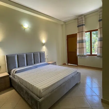 ゲストハウス Harmonia *