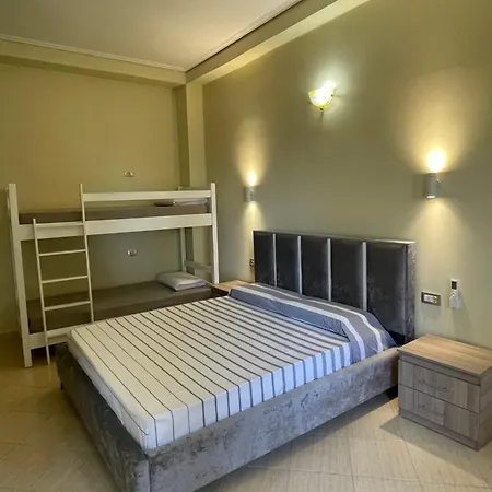 ゲストハウス Harmonia *